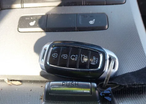 2020 Hyundai Palisade Sel z USA, uszkodzony, nr VIN KM8R3DHE8LU135631